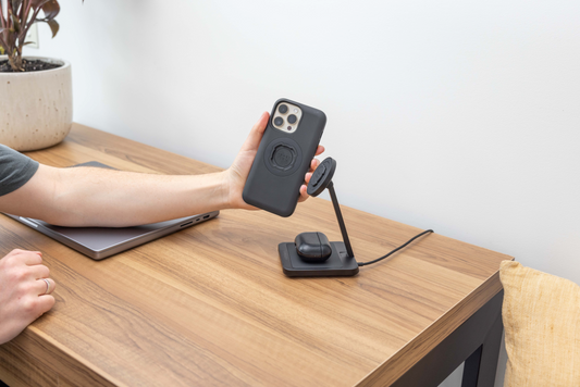 Quad Lock® Dual Desktop Wireless Charger